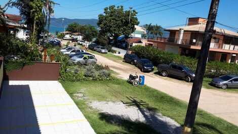 Casa de alto estándar - Playa Lagoinha
