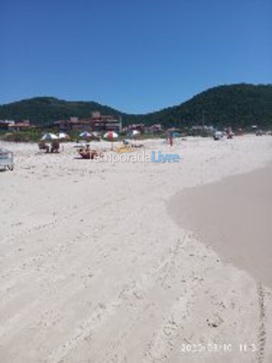 Apartamento para aluguel de temporada em Florianopolis (Praia dos Ingleses)