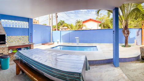 TOWNHOUSE WITH SWIMMING POOL A 10-minute walk from Praia das Toninhas