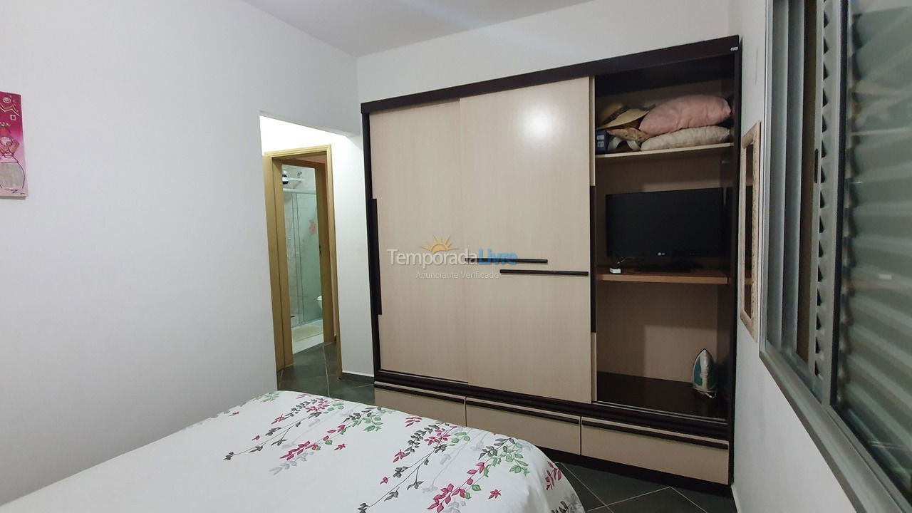 Apartamento para alquiler de vacaciones em Ubatuba (Praia das Toninhas)