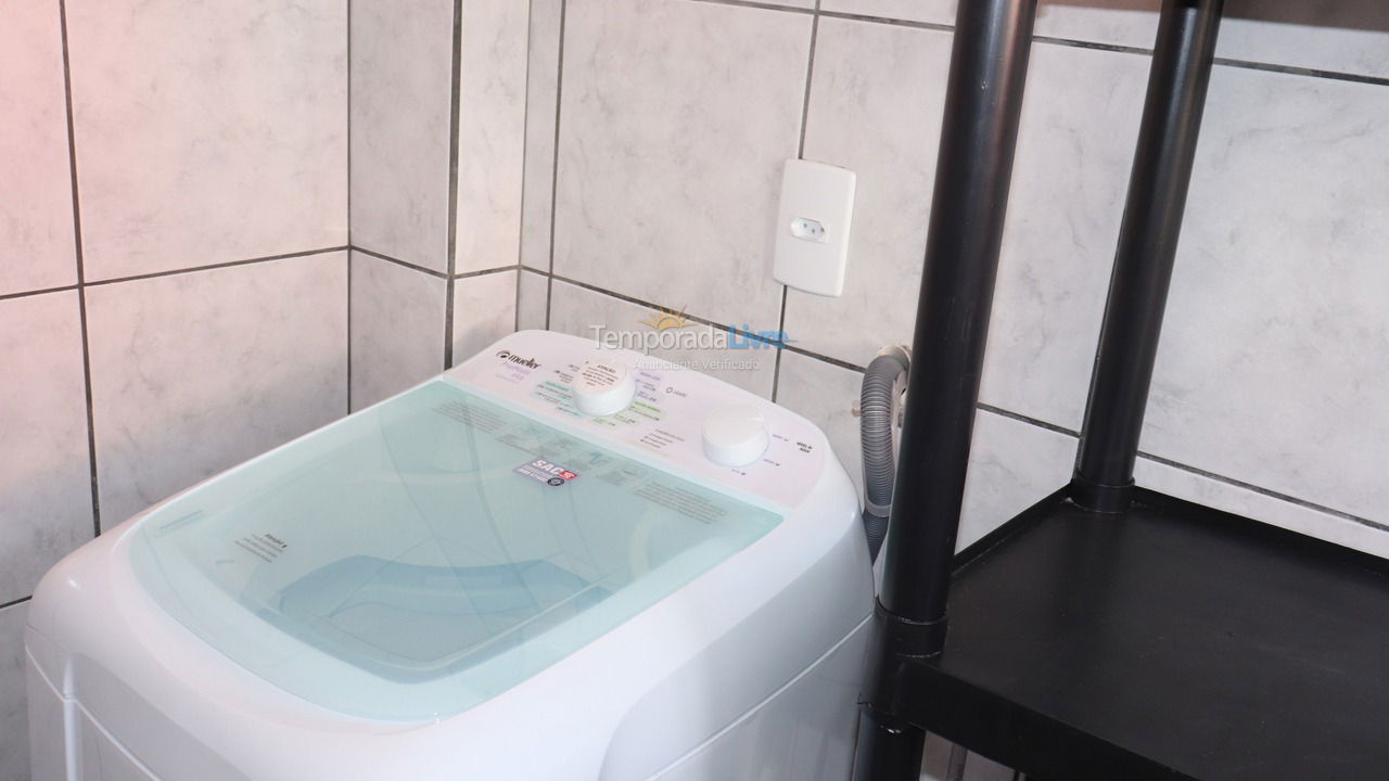 Apartamento para aluguel de temporada em Bombinhas (Praia de Bombinhas)