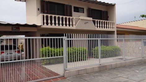 House for rent in Matinhos - Centro