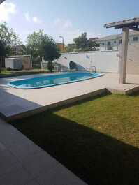 English - 2 bedrooms - pool