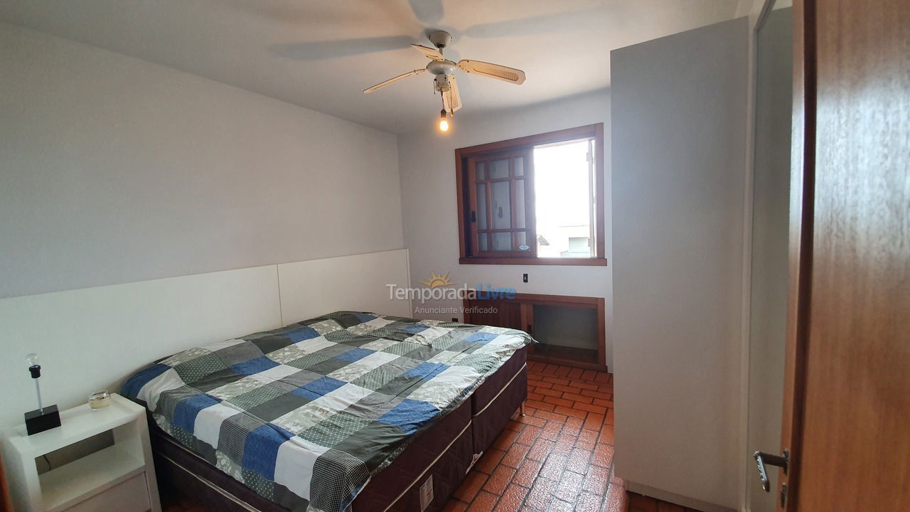 Casa para aluguel de temporada em Garopaba (Morrinhos)