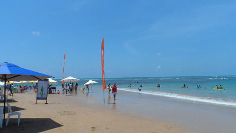 GUARAJUBA (Paraíso dos Corais) - frente a la playa "Pé na Areia''