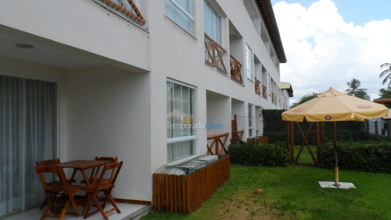 Apartamento para aluguel de temporada em Camaçari (Canto do Mar)
