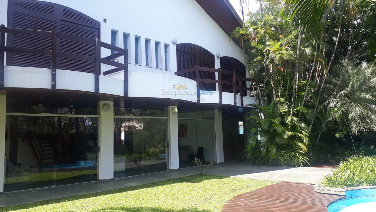 Casa para alquiler de vacaciones em Guarujá (Enseada)