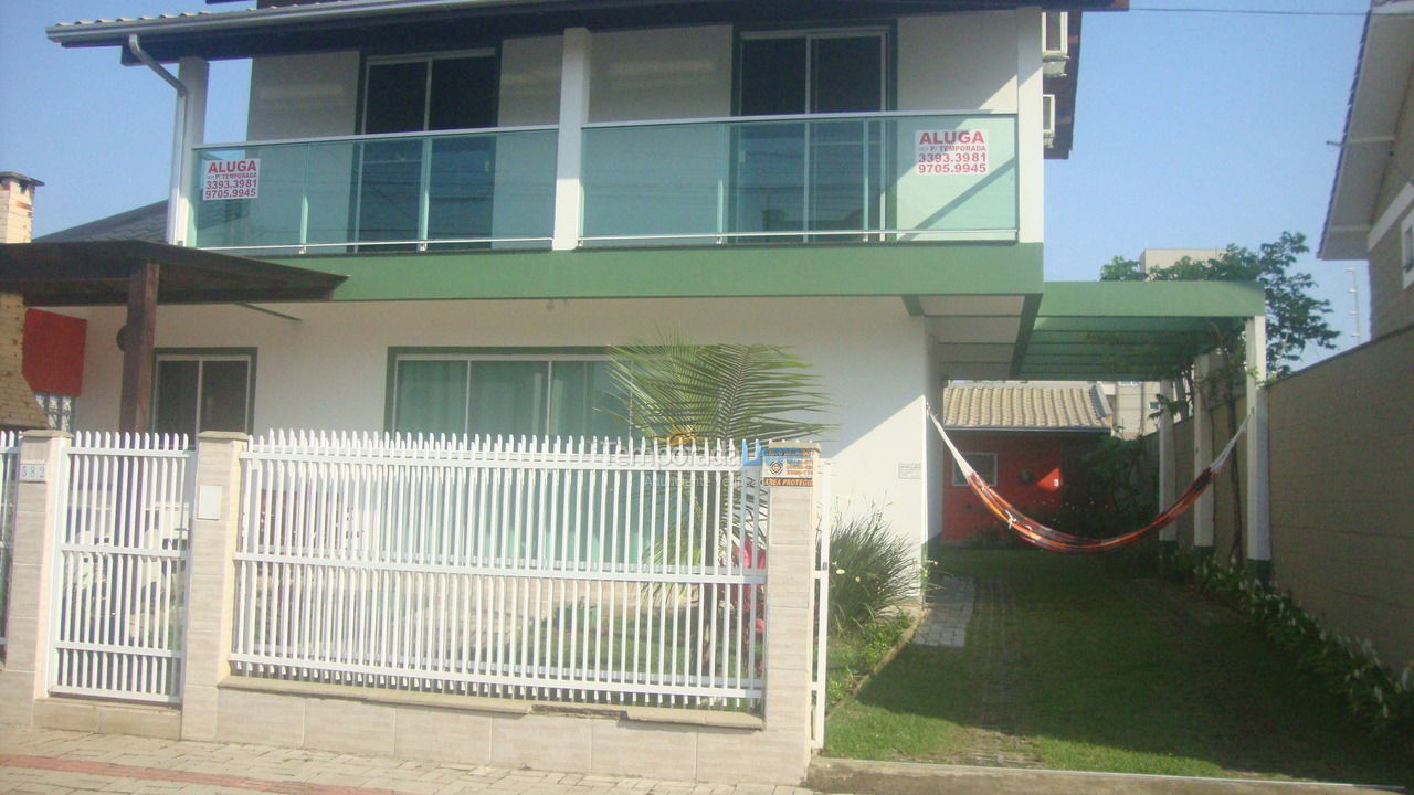 House for vacation rental in Bombinhas (Canto Grande)