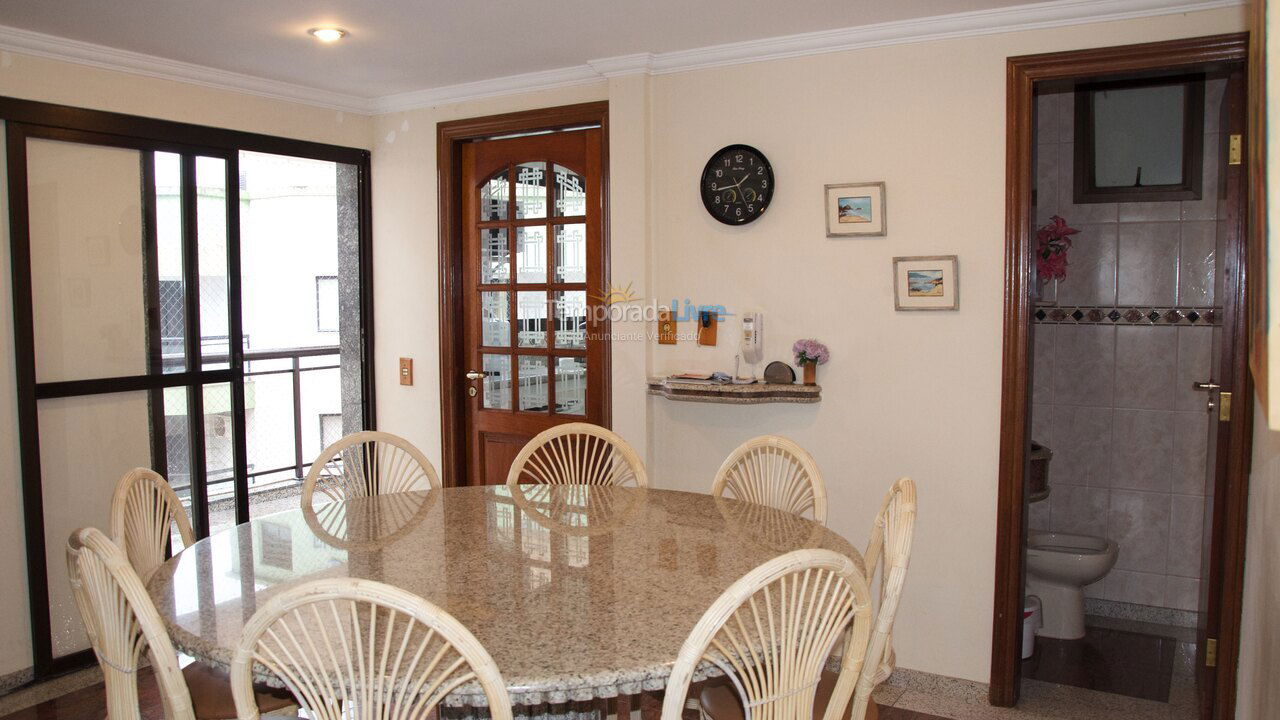 Apartment for vacation rental in Guarujá (Enseada)