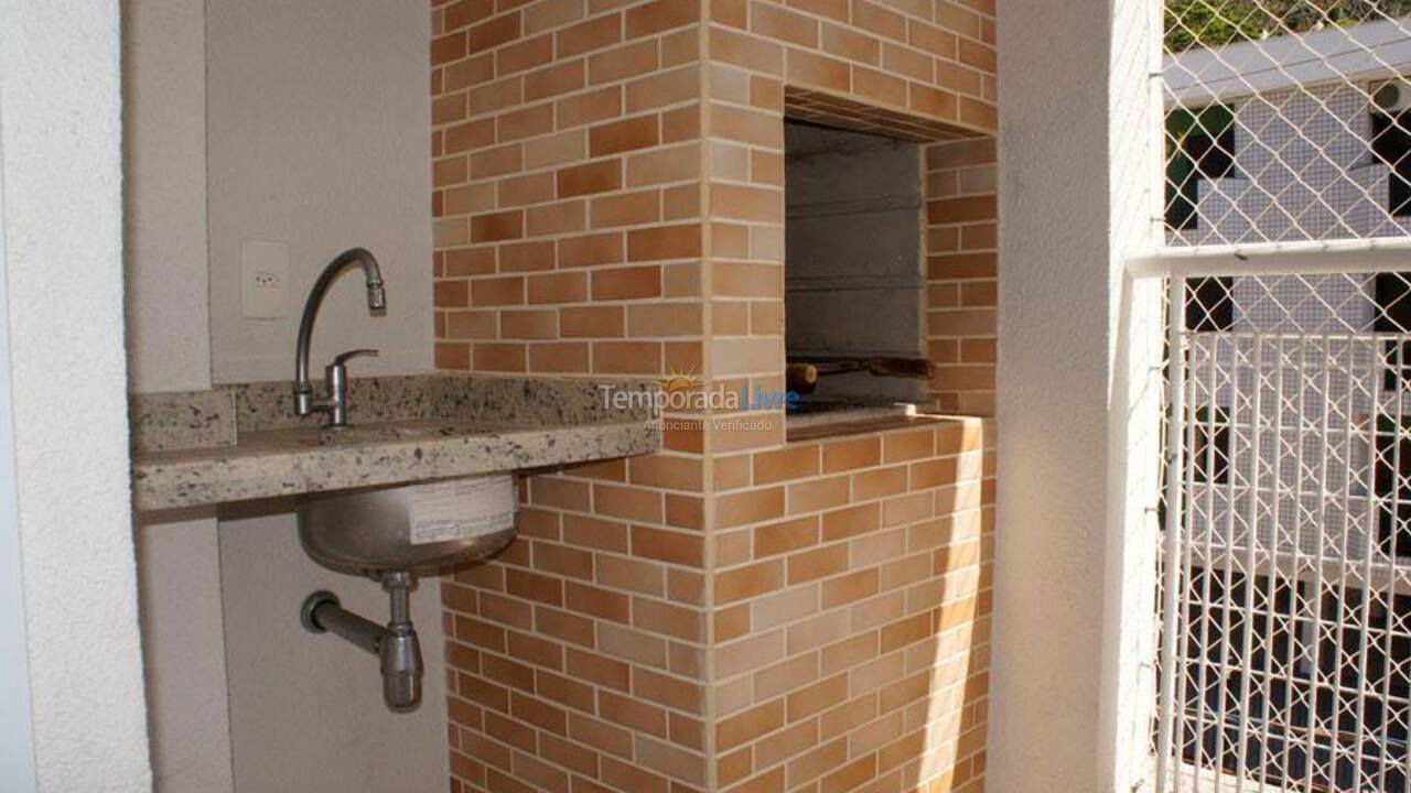 Apartamento para aluguel de temporada em Ubatuba (Praia Grande)