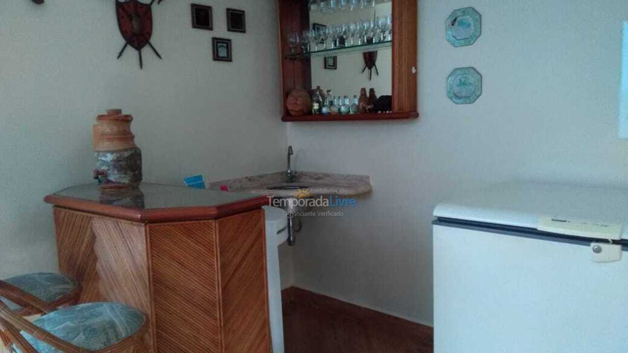 Apartamento para aluguel de temporada em Guarujá (Enseada)