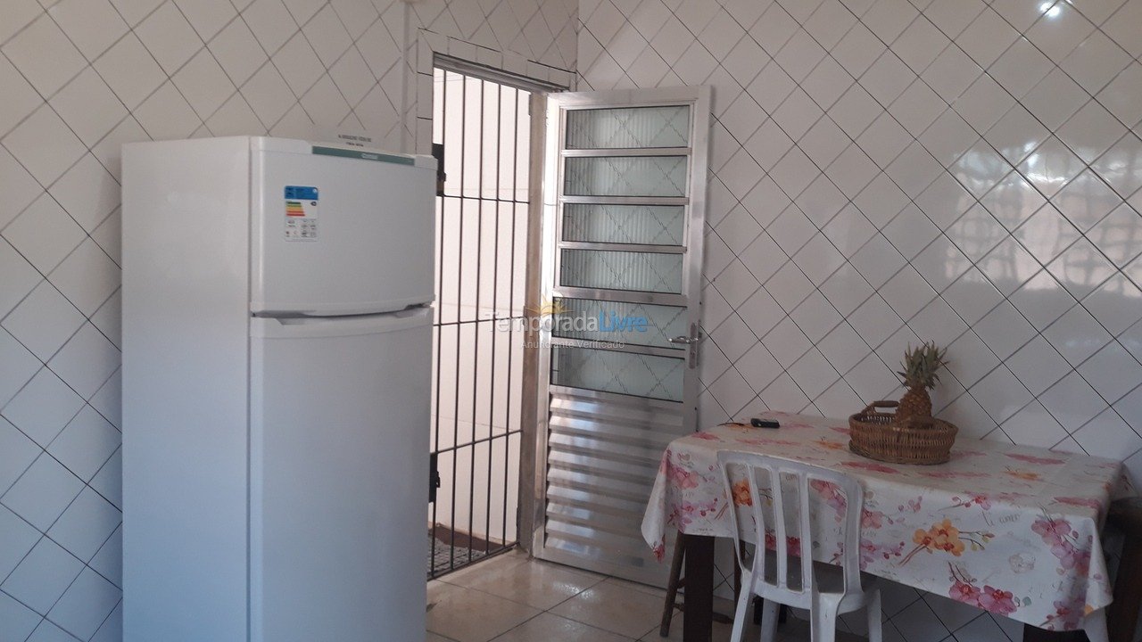 Casa para alquiler de vacaciones em Mongaguá (Balneário Flórida Mirim)