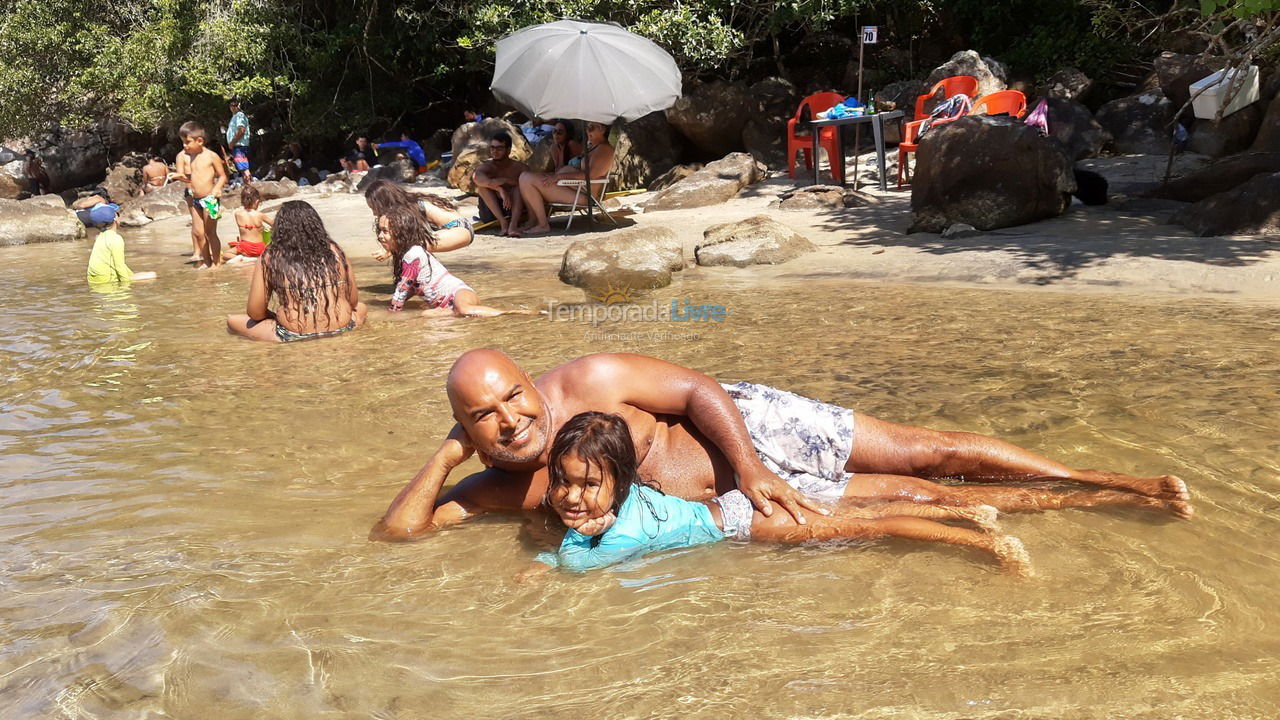 Casa para aluguel de temporada em Ubatuba (Maranduba)