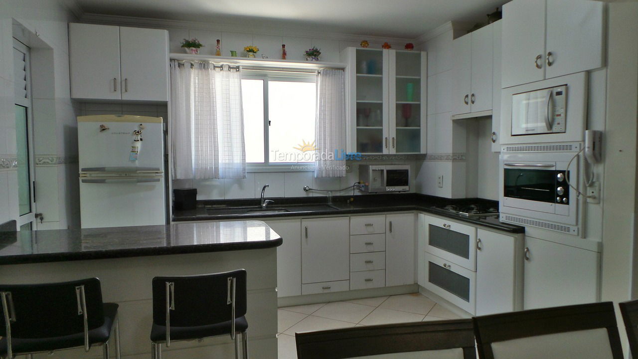 Apartamento para alquiler de vacaciones em Balneário Camboriú (Centro)