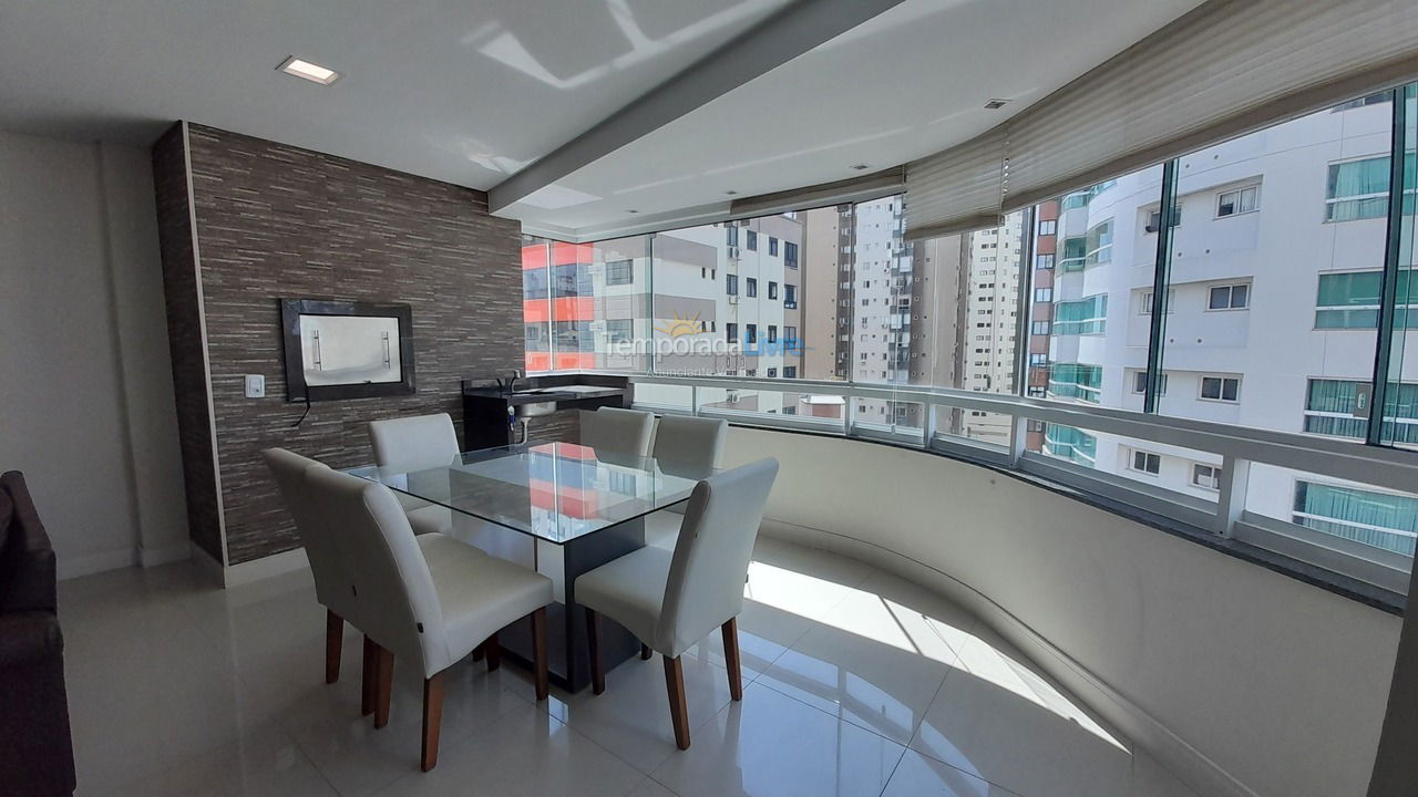 House for vacation rental in Balneário Camboriú (Centro)