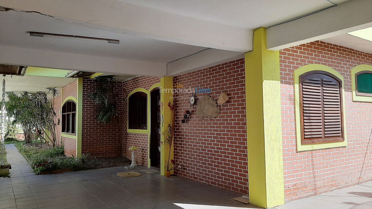 Casa para aluguel de temporada em Bertioga (Indaia Bertioga)