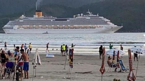 Apartamento aconchegante na Ponta da Praia, a uma quadra da praia