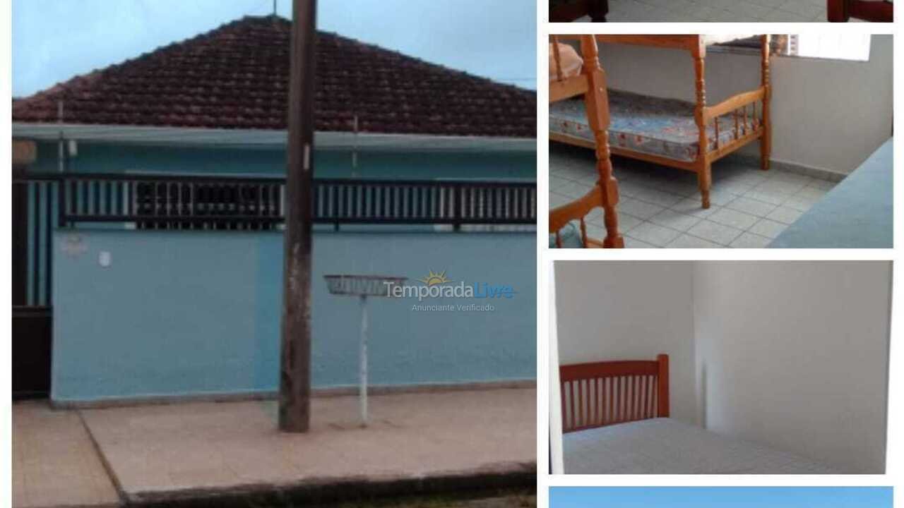 Casa para alquiler de vacaciones em Peruíbe (Ribamar)