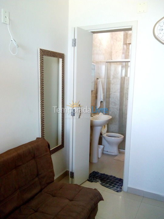 Apartamento para aluguel de temporada em Praia Grande (Vila Tupi)