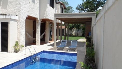 HOUSE WITH SWIMMING POOL 4 SUITES 50 METERS FROM THE BEACH