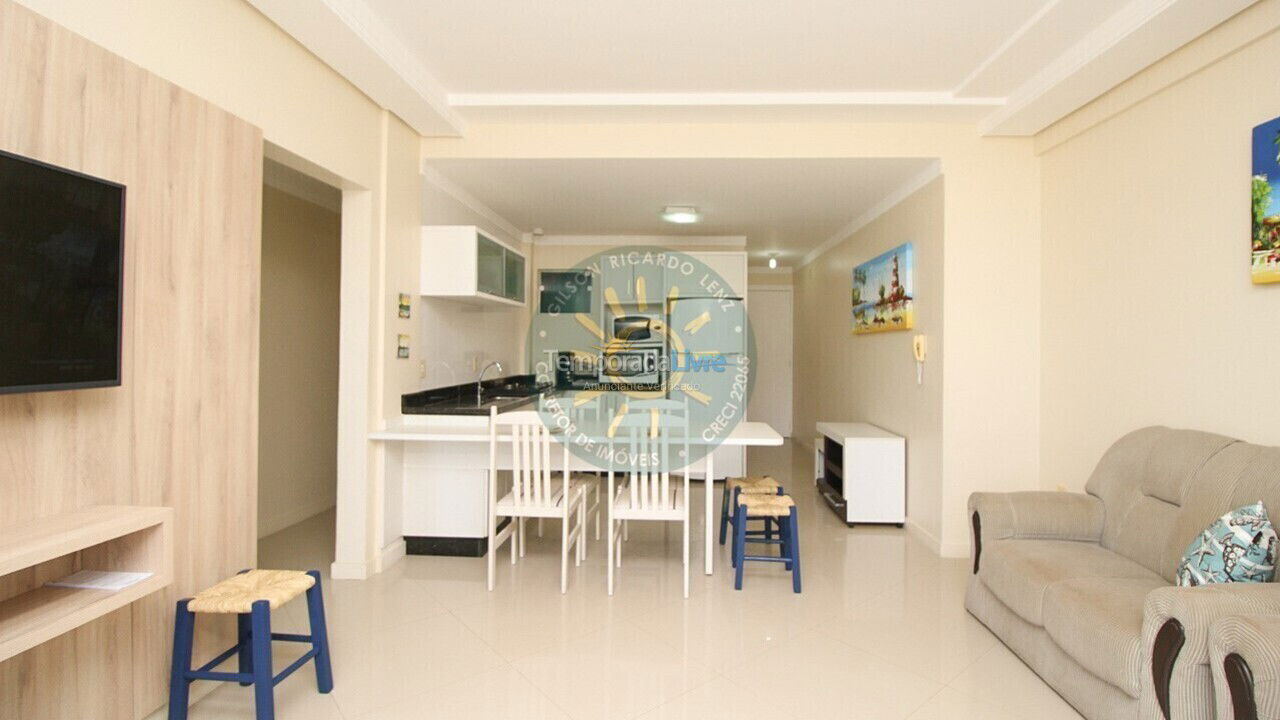 Apartamento para aluguel de temporada em Bombinhas (Praia de Quatro Ilhas)