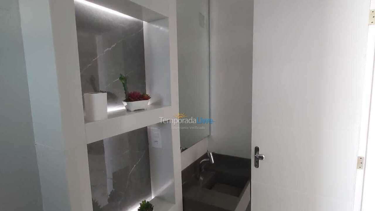 Apartamento para aluguel de temporada em Arraial do Cabo (Praia Grande)