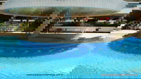 APARTMENT 3 SUITES OF HIGH STANDARD IN BUILDING FRONT TO THE SEA