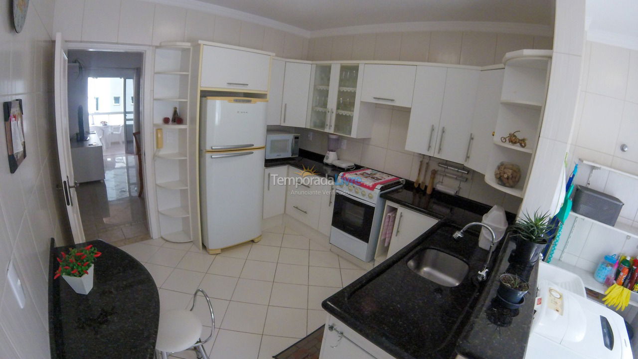 Apartamento para aluguel de temporada em Balneário Camboriú (Centro)