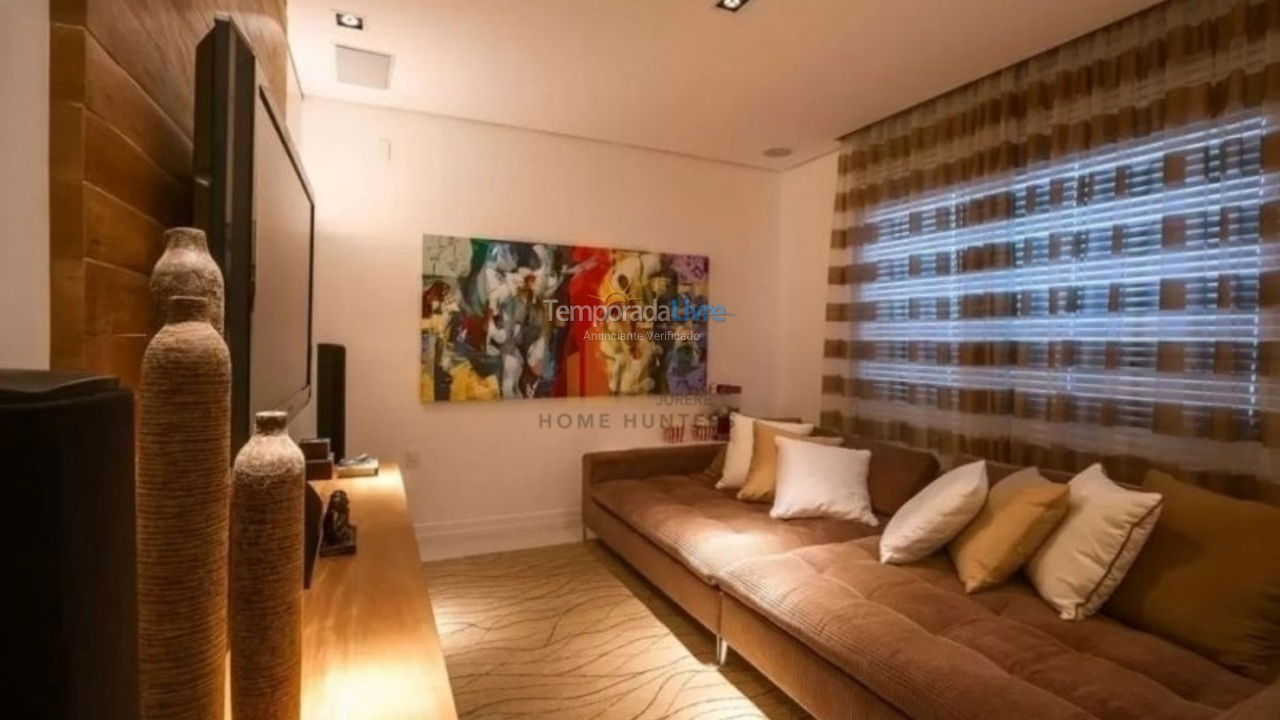 House for vacation rental in Florianopolis (Jurerê Internacional)
