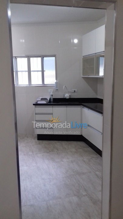 Apartamento para aluguel de temporada em Praia Grande (Solemar)