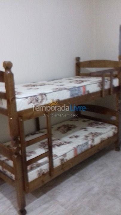 Apartamento para aluguel de temporada em Praia Grande (Solemar)