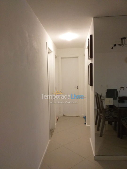 Apartamento para aluguel de temporada em Lauro de Freitas (Praia de Buraquinho Vilas do Atlantico)