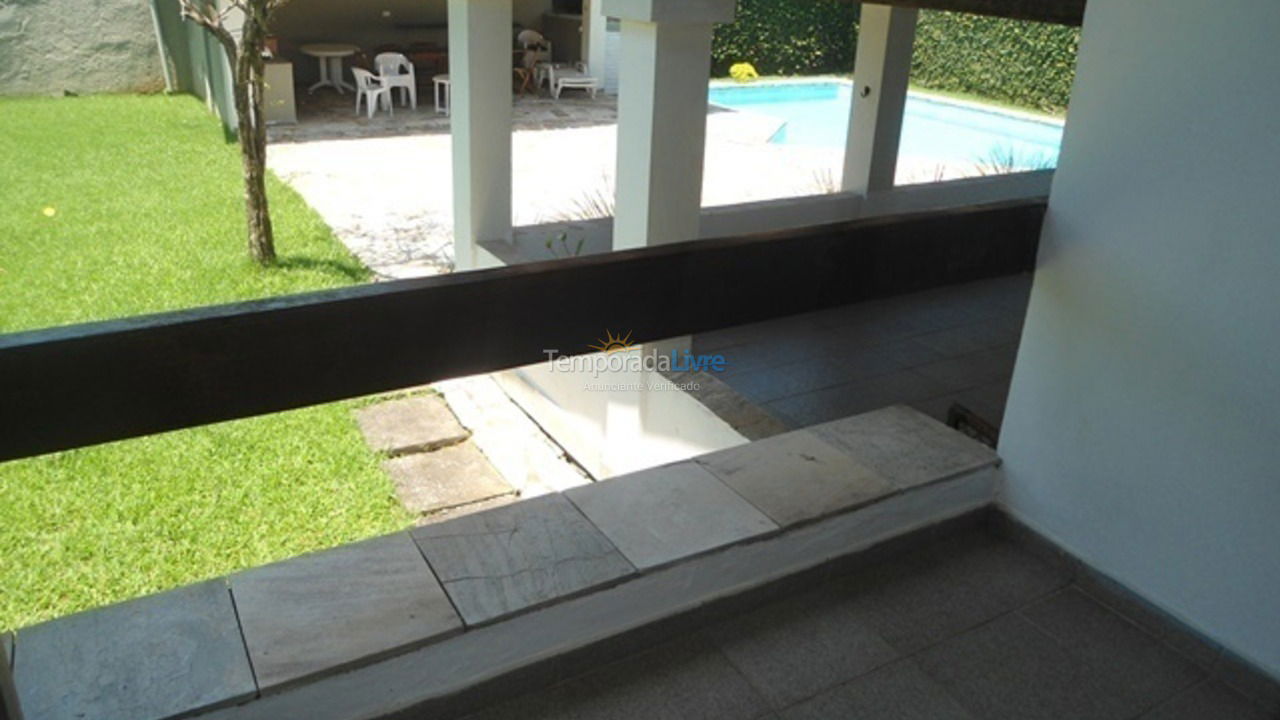 Casa para aluguel de temporada em Guarujá (Enseada)