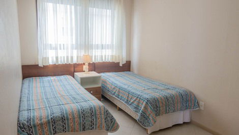 A BEDROOM APARTMENT TO 200 METERS FROM THE BEACH INTERNATIONAL JURERÊ