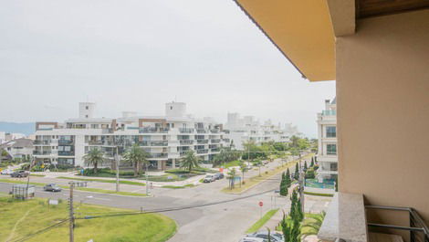 A BEDROOM APARTMENT TO 200 METERS FROM THE BEACH INTERNATIONAL JURERÊ