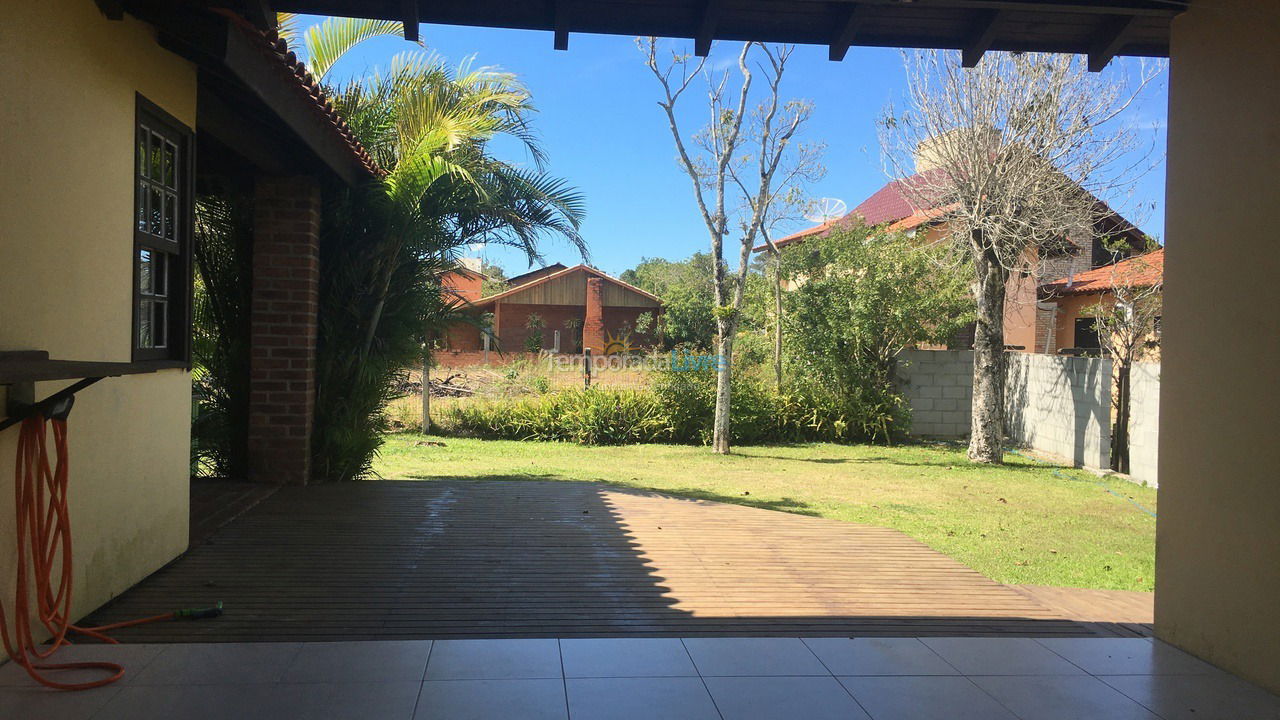 Casa para alquiler de vacaciones em Garopaba (Praia da Ferrugem)