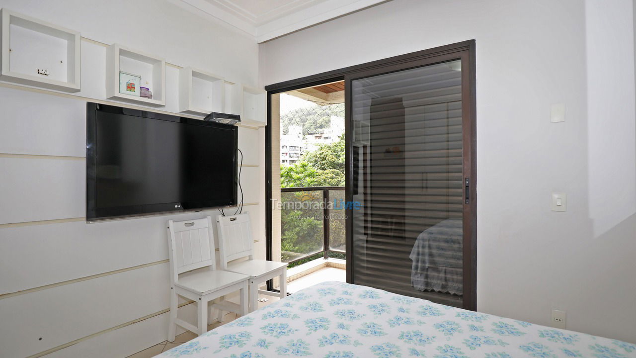 Apartment for vacation rental in Guarujá (Pitangueiras)