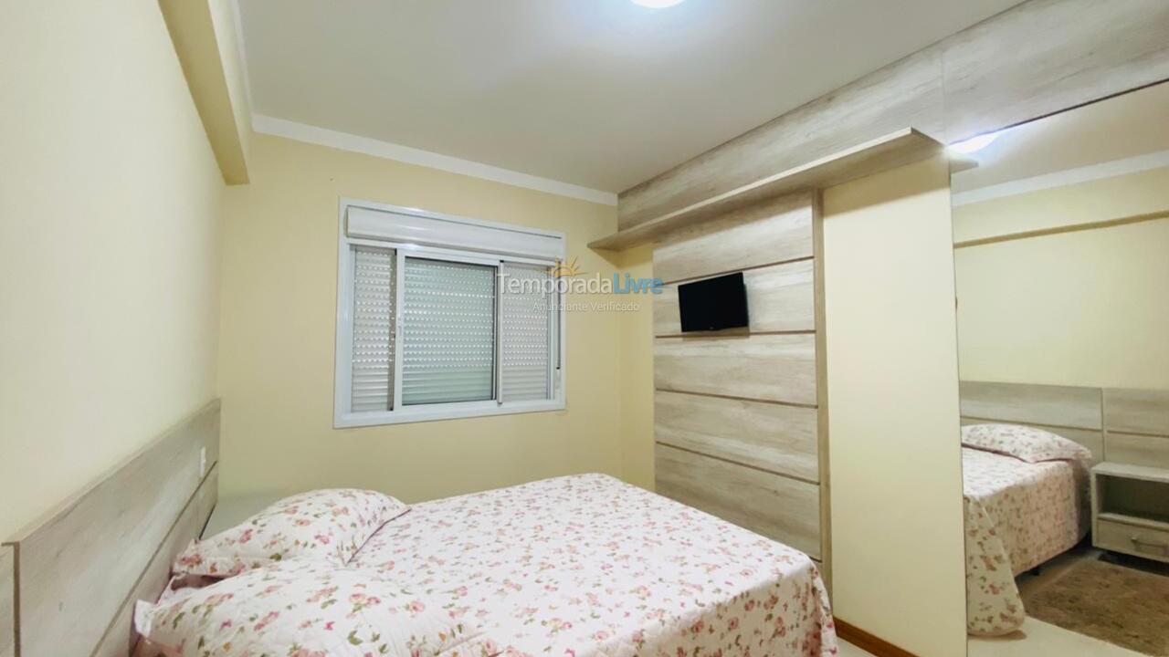 Apartment for vacation rental in Capão da Canoa (Navegantes)