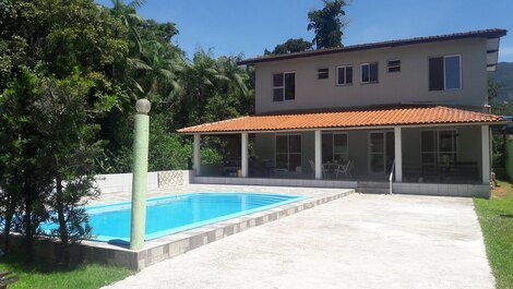 Casa para alquilar en Bertioga - Condominio Morada da Praia