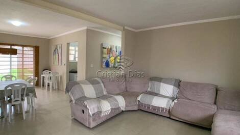 Apartment for rent in Capão da Canoa, 3 bedrooms
