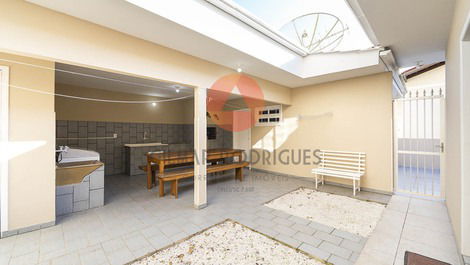 House with 3 bedrooms 100 meters from the beach of Canto Grande