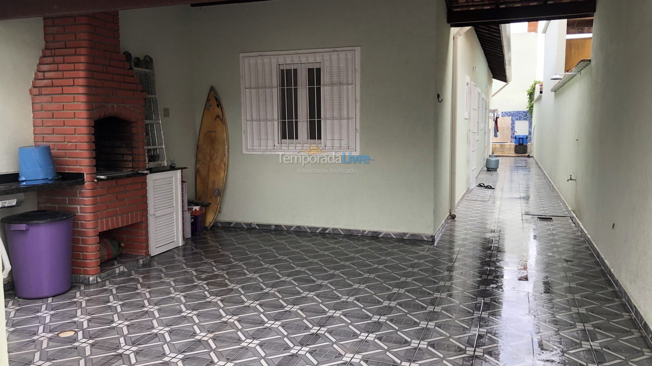 Casa para alquiler de vacaciones em Itanhaém (Belas Artes)