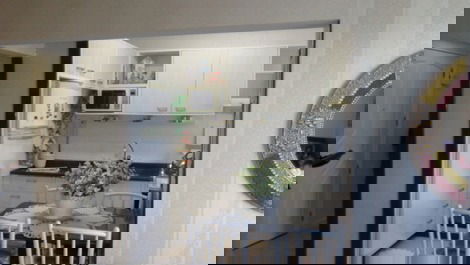 Building sea front apt lateral