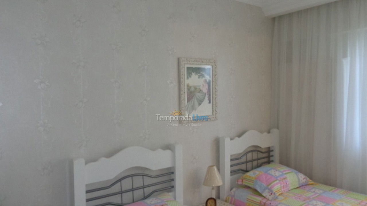 Apartment for vacation rental in Balneário Camboriú (Centro)