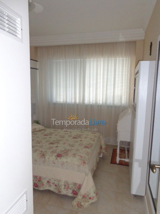 Apartment for vacation rental in Balneário Camboriú (Centro)