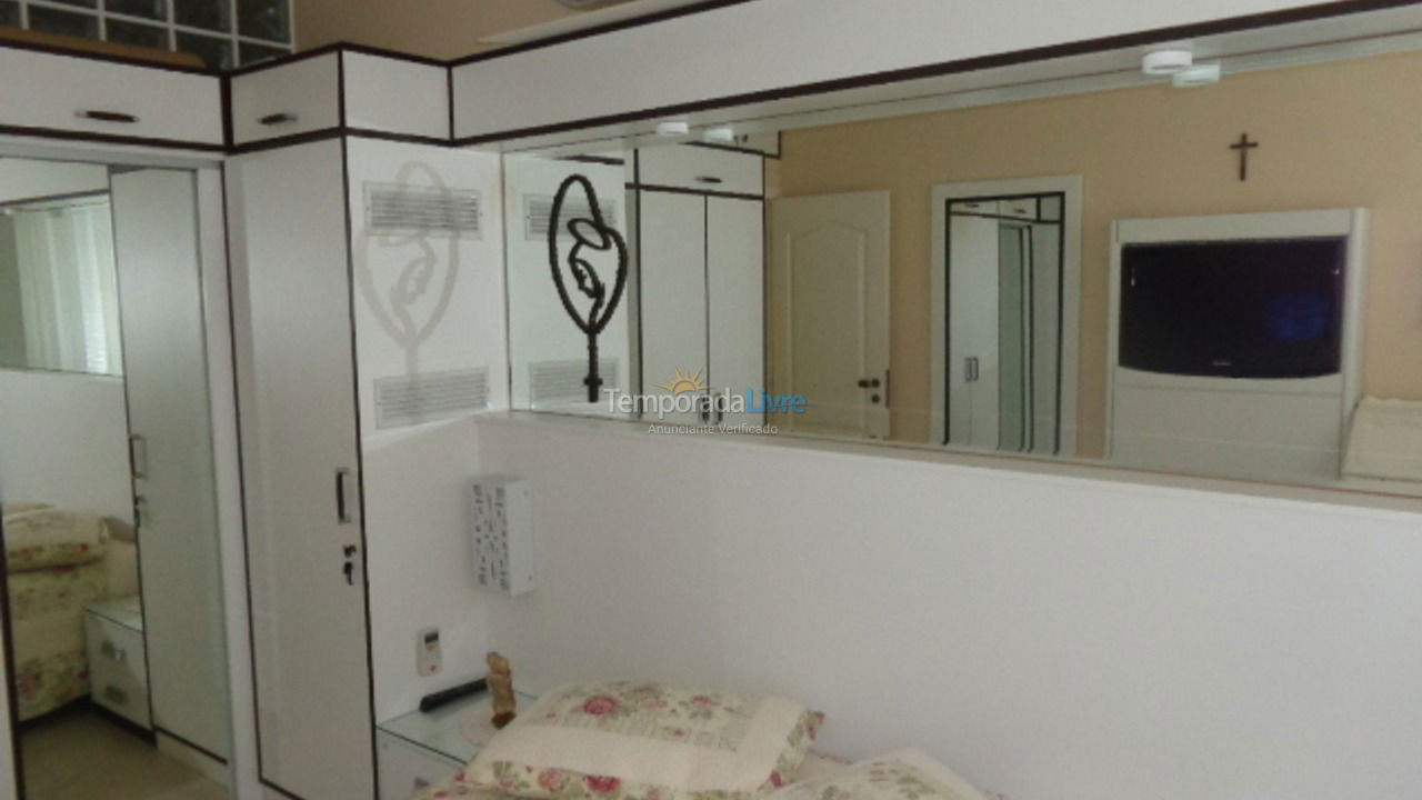 Apartment for vacation rental in Balneário Camboriú (Centro)