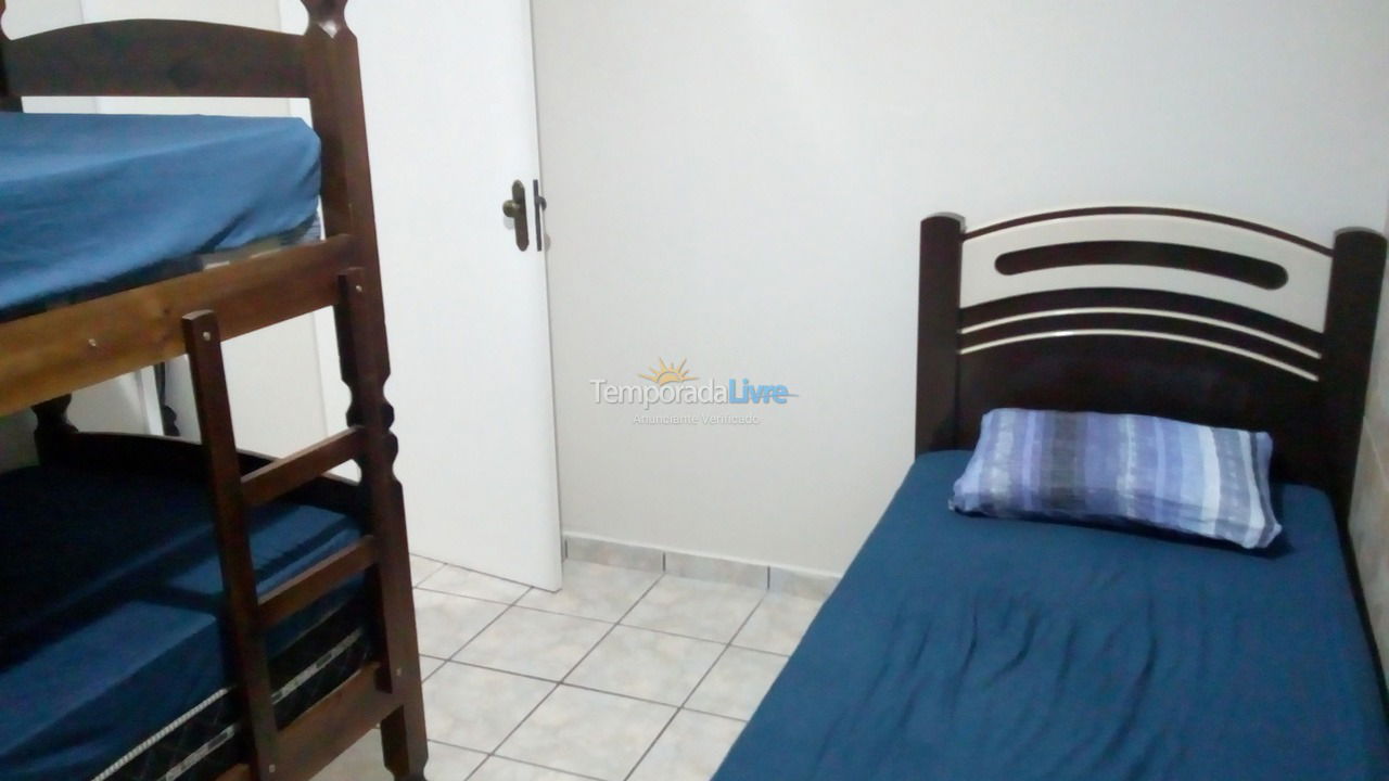 Apartment for vacation rental in Praia Grande (Vila Tupi)