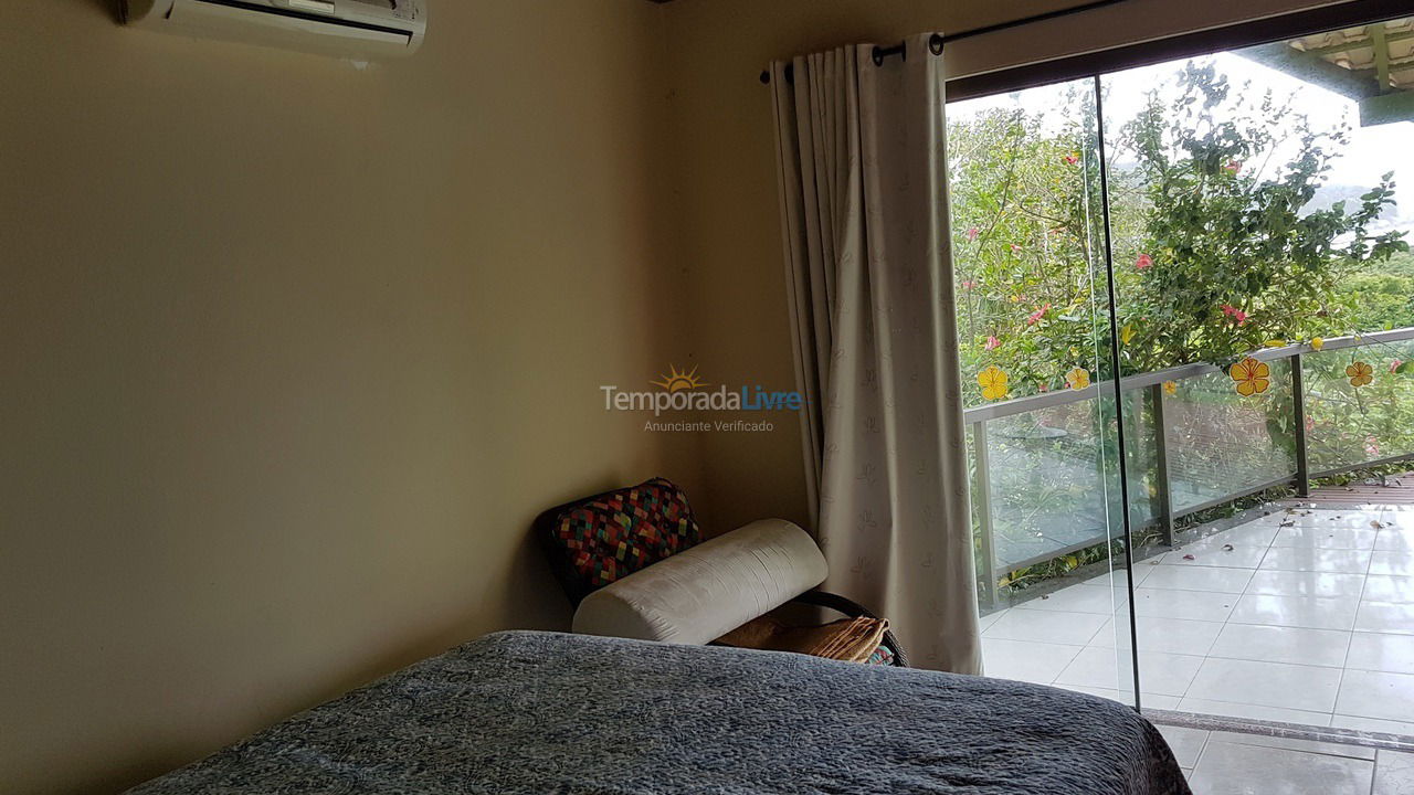 House for vacation rental in Florianópolis (Praia do Santinho)