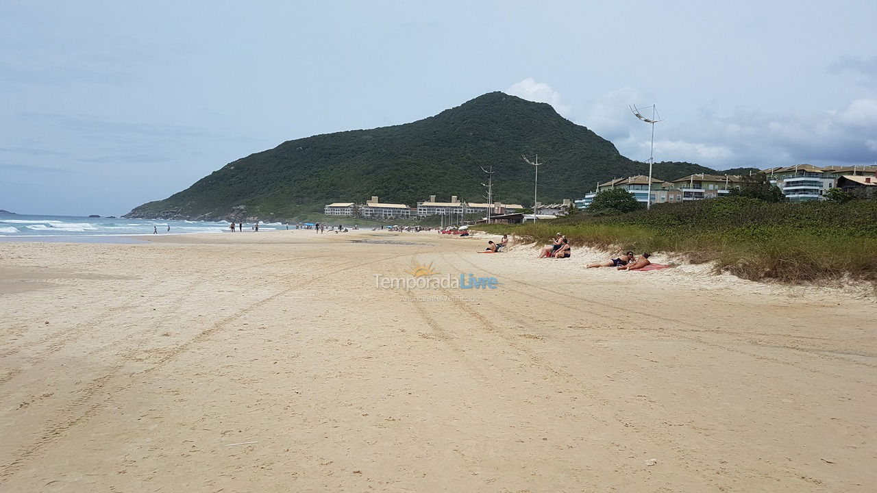 Casa para alquiler de vacaciones em Florianópolis (Praia do Santinho)