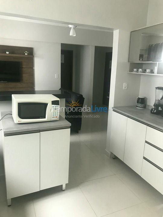 Apartamento para aluguel de temporada em Praia Grande (Guilhermina)